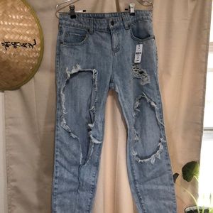 Ripped Boyfriend Jeans